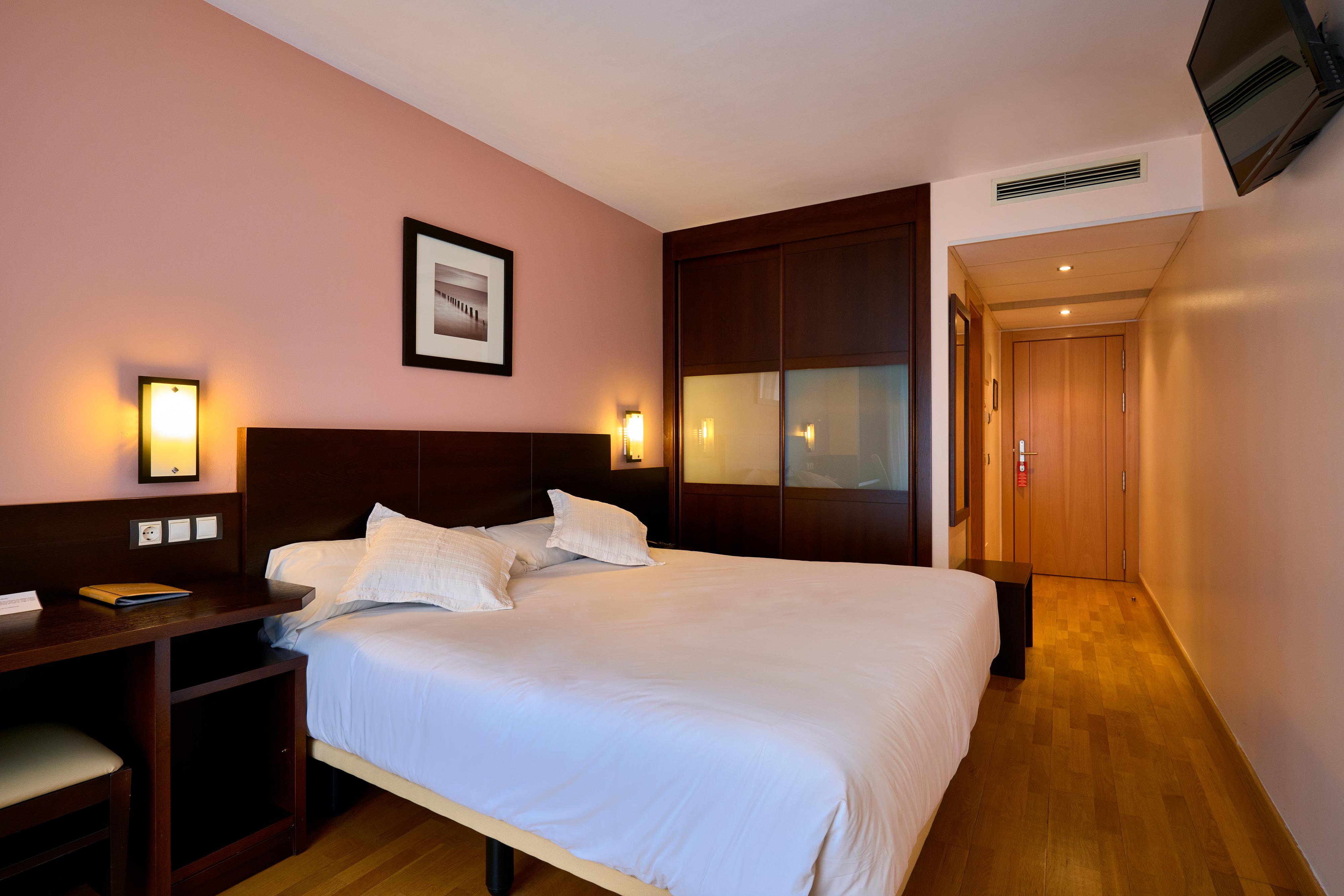 Hotel Castro Real Овьедо Экстерьер фото