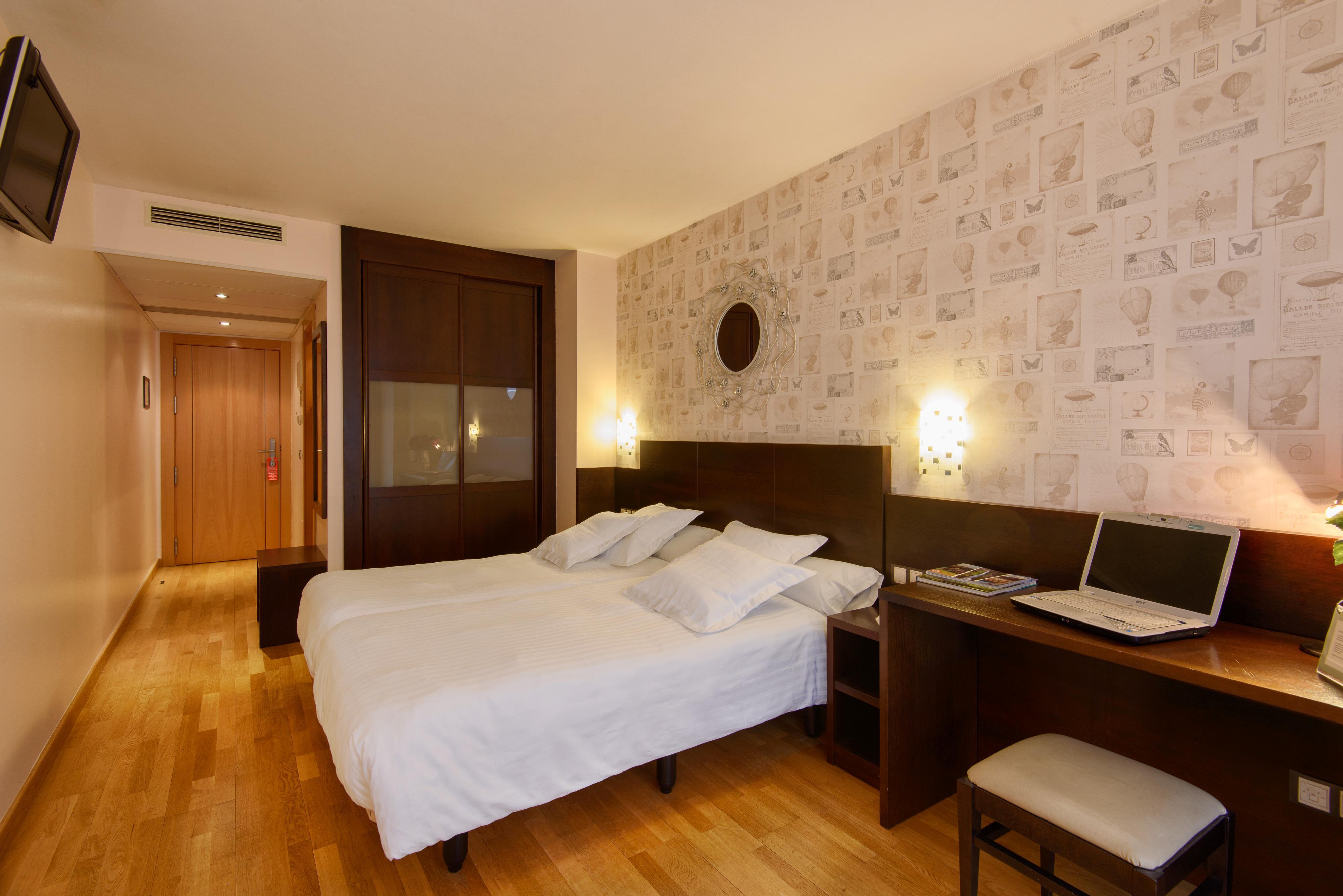 Hotel Castro Real Овьедо Экстерьер фото