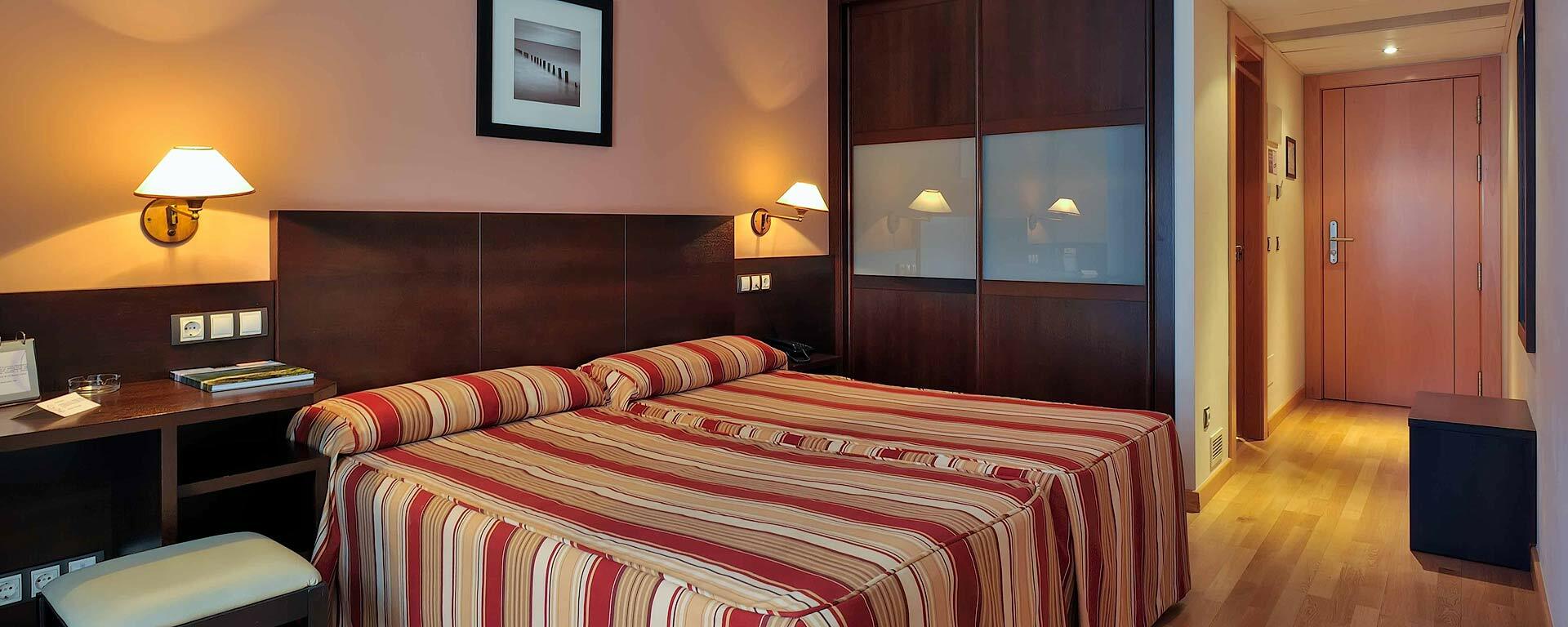 Hotel Castro Real Овьедо Экстерьер фото